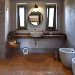 Agriturismo Tenuta Morcella con piscina privata Morcella