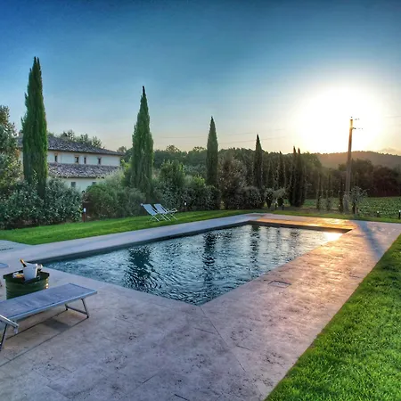 Tenuta Tra Todi E Perugia Con Piscina In Esclusiva Apartament
