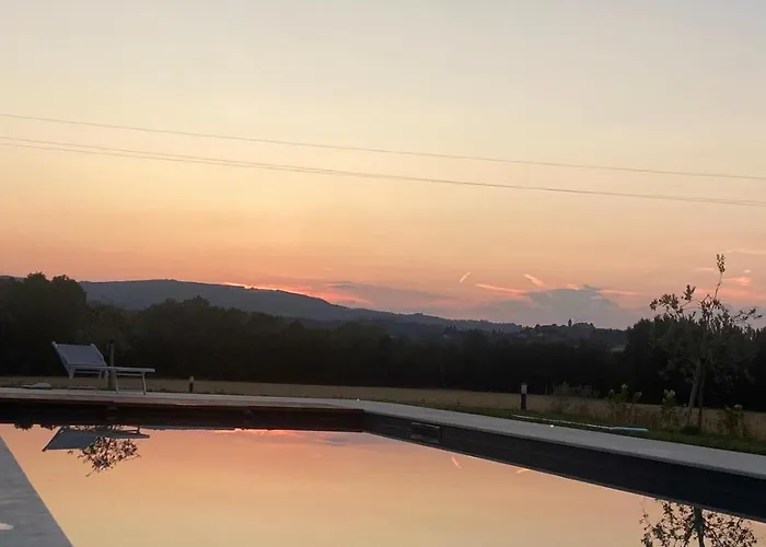 Luxury In Umbria With Private Pool شقة